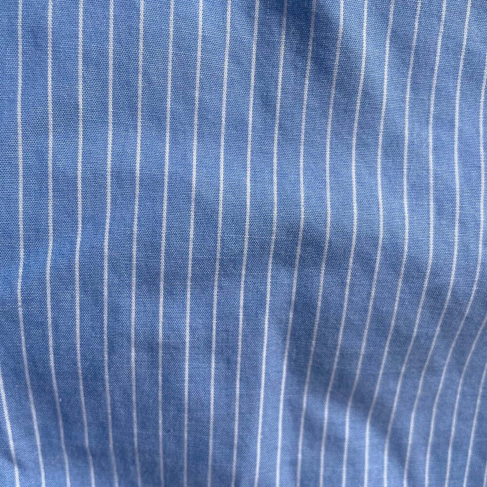 Women's Size 8 Banana Republic Blue Stretch Pin-Striped Long Sleeve Shirt - Picture 4 of 6
